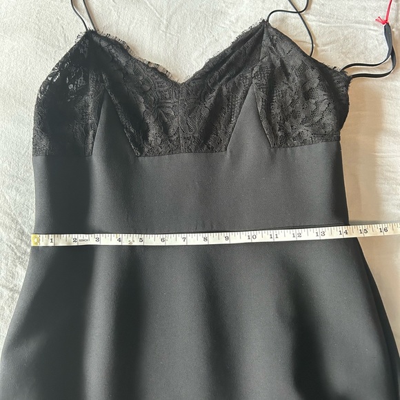 Alexander McQueen little black dress - Picture 15 of 16